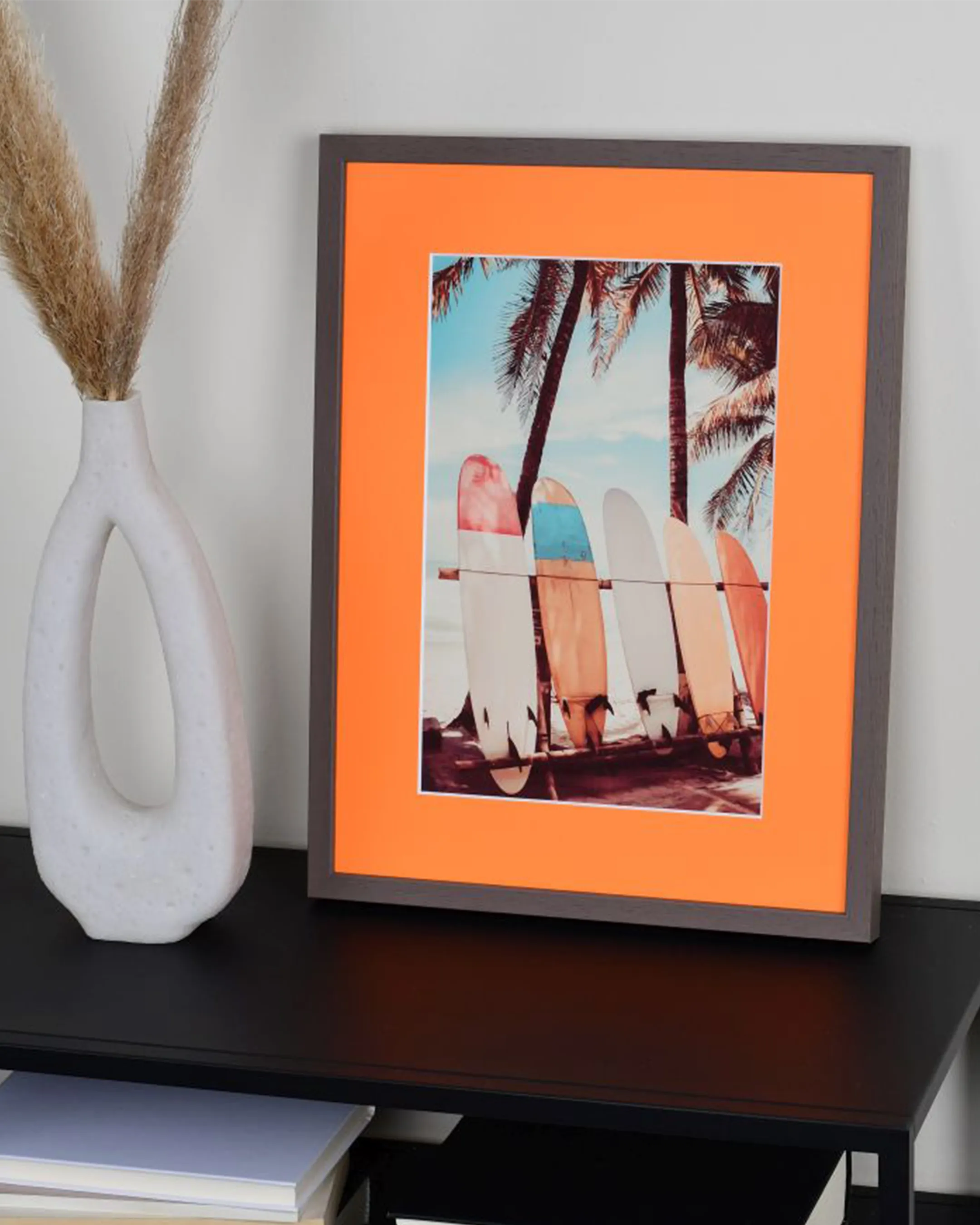 Passepartouts Orange 10 im Wohnraum