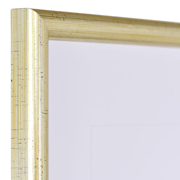 Holz-Profil 20, silber - Ecke Ansicht der Ecke eines klassischen, offenporigen, silbernen Holzrahmens mit schmalem Halbrundprofil
